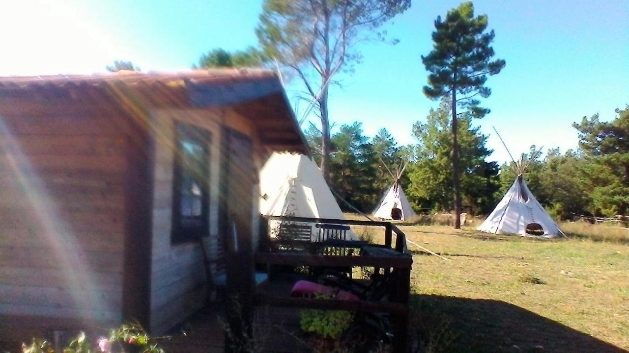 Hotel Ranch Du Puits De Riquier Moissac-Bellevue Esterno foto